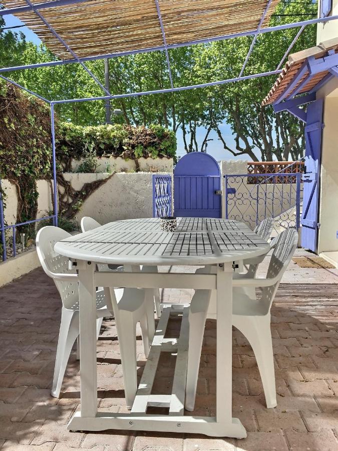 Bleu Lavande - Coquet Appartement Ambiance Village إستريس المظهر الخارجي الصورة