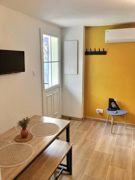 Bleu Lavande - Coquet Appartement Ambiance Village إستريس المظهر الخارجي الصورة